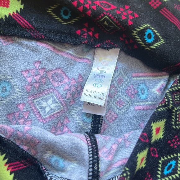 Lularoe Leggings - One Size, 3 pack of leggings! - Picture 7 of 10